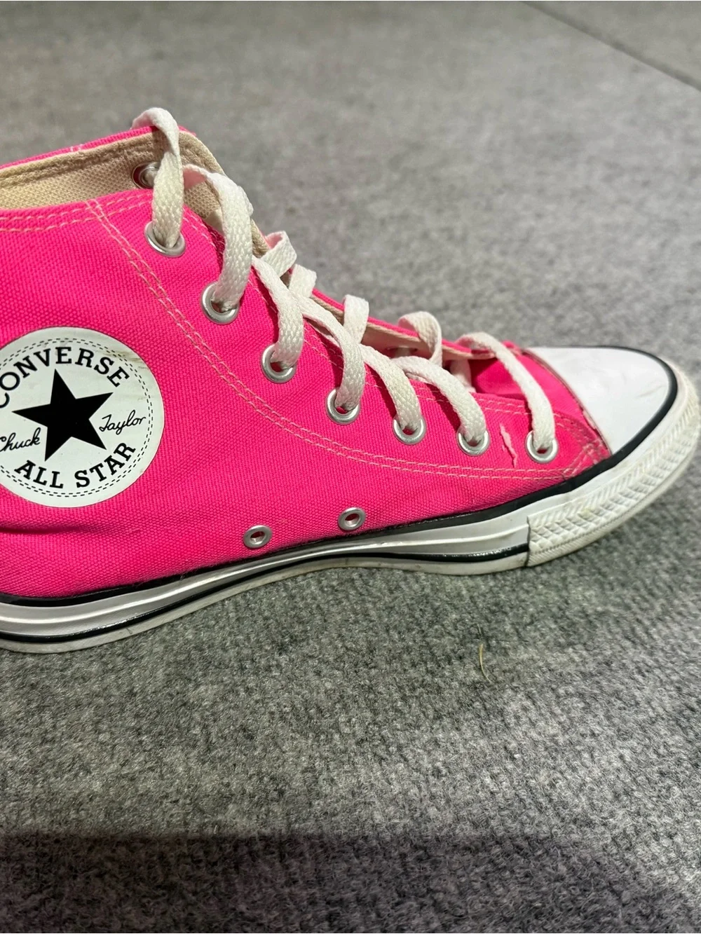 Converse bright pink
